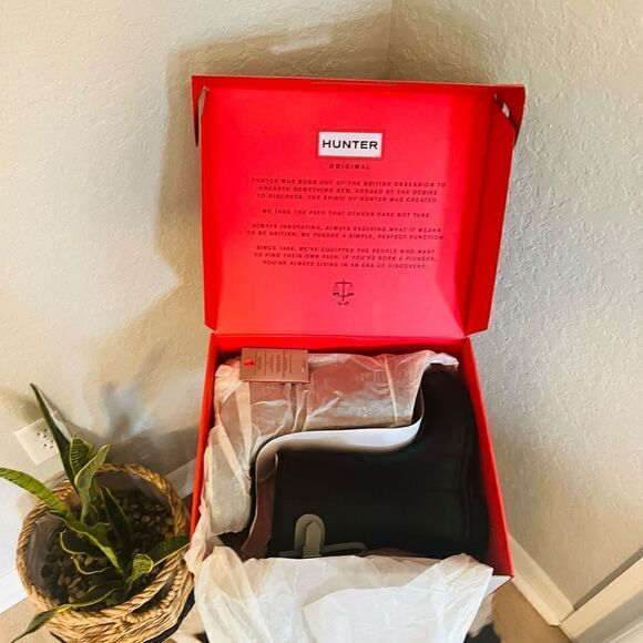 HUNTER Original Short Back Adjustable Rain Boot, BLACK GRAY, Size 10, NWT - Picture 13 of 16